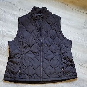 Free Country , XXL, zip up insulated vest